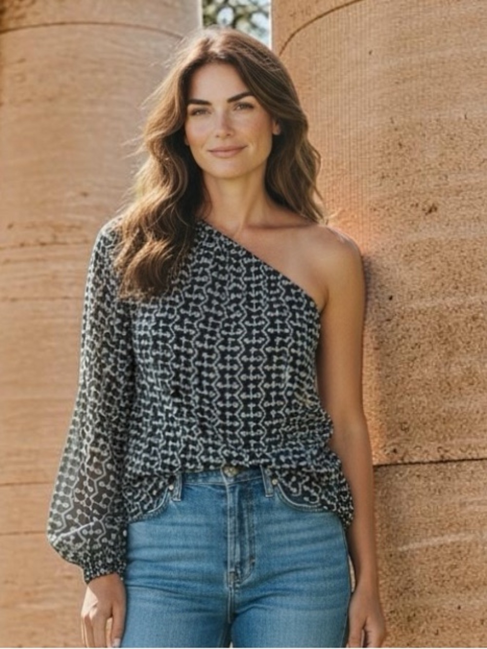 WHBM Geometric One shoulder long sleeve Date night top Size XL nWT 110.00